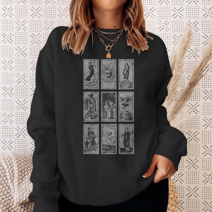 Okkult Tarot Karten Card Occult Esotericintage Sweatshirt Geschenke für Sie