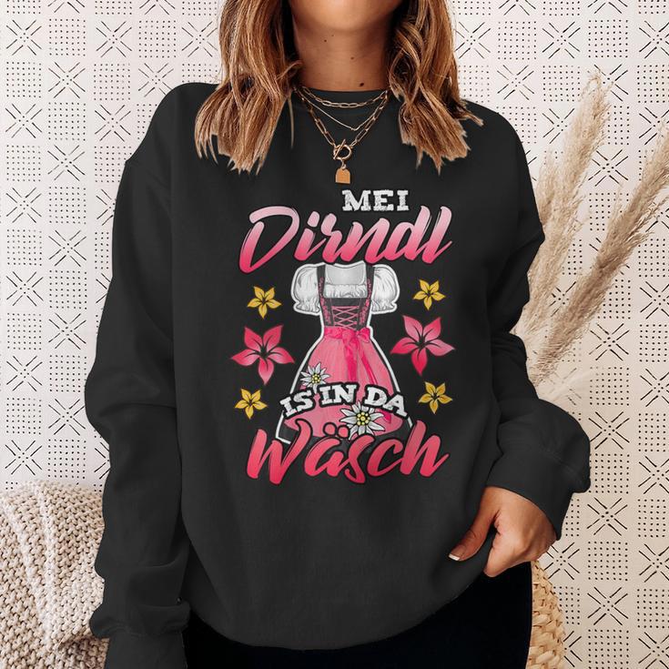 Oktoberfest Mei Dirndl Is In Da Wäsch Lausmadl Costume Sweatshirt Geschenke für Sie