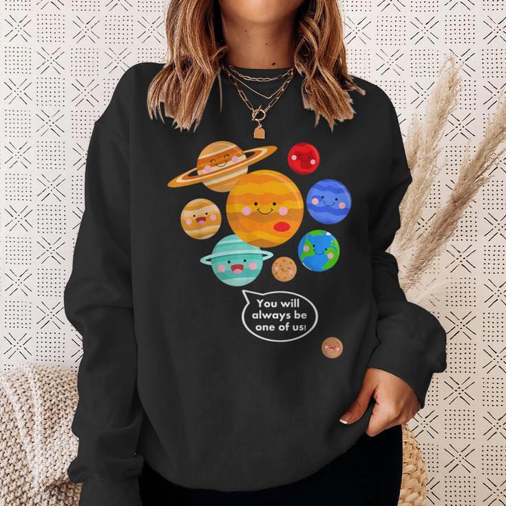 Pluto Planet Cartoon Planets Never Forget Pluto S Sweatshirt Geschenke für Sie