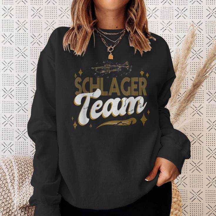 Schlager Fans Partner Look Schlager Team Schlager Outfit Costume Sweatshirt Geschenke für Sie