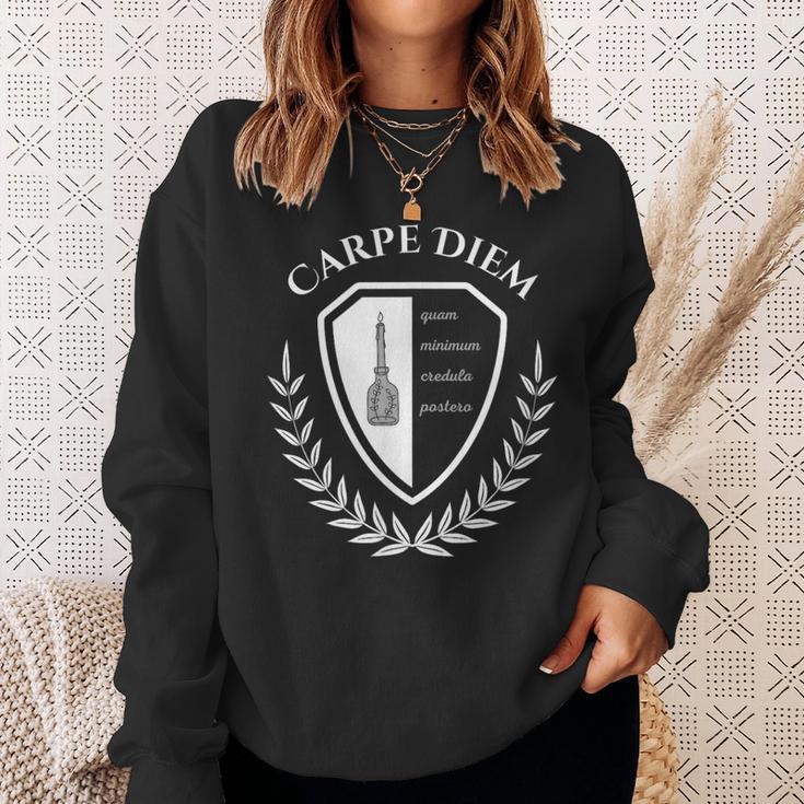 Seize The Day Carpé Diem Klassischer Toter Dichterliebhaber Sweatshirt Geschenke für Sie