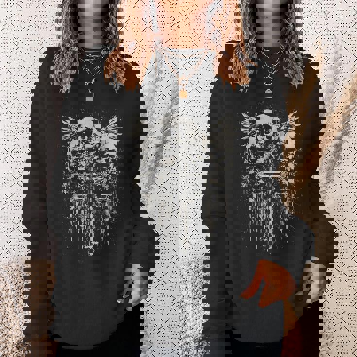 skull-cross-y2k-goth-alt-