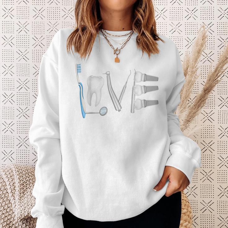 Dental Assistant Dental Assistant Love Sweatshirt Geschenke für Sie