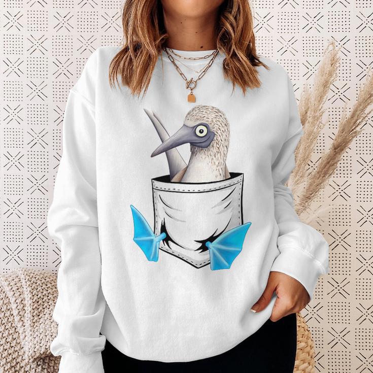 Lustiger Meeres-Vogel Blaufußtölpel In Der Tasche Sweatshirt Geschenke für Sie