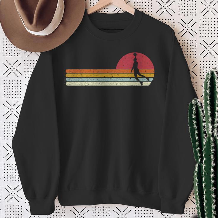 Basketball Sunset Sunsetintage Retro Distressed Sweatshirt Geschenke für alte Frauen