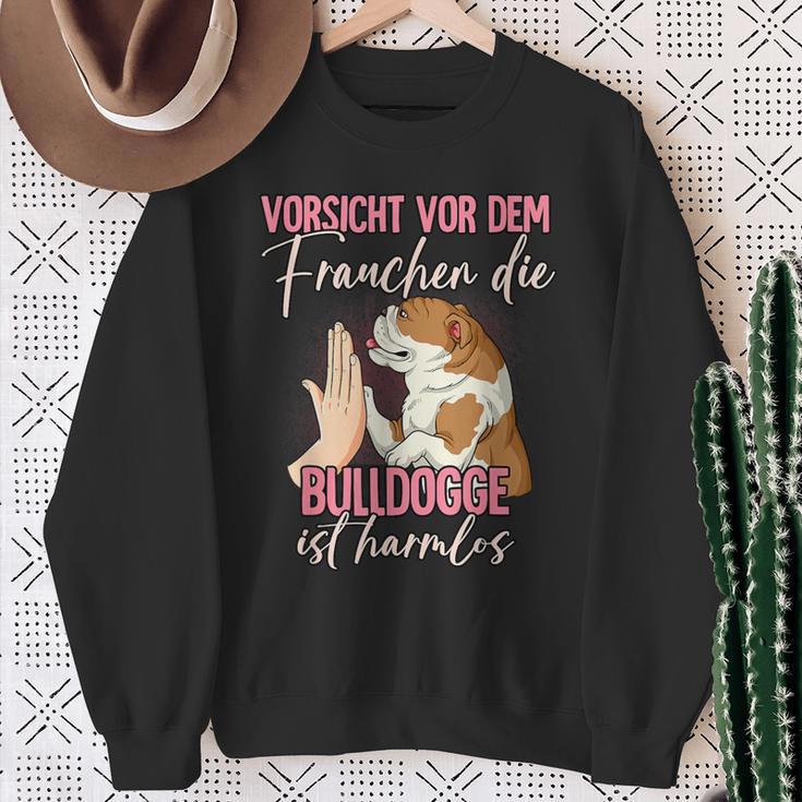 Beware Of The Frauchen Bulldog Sweatshirt Geschenke für alte Frauen