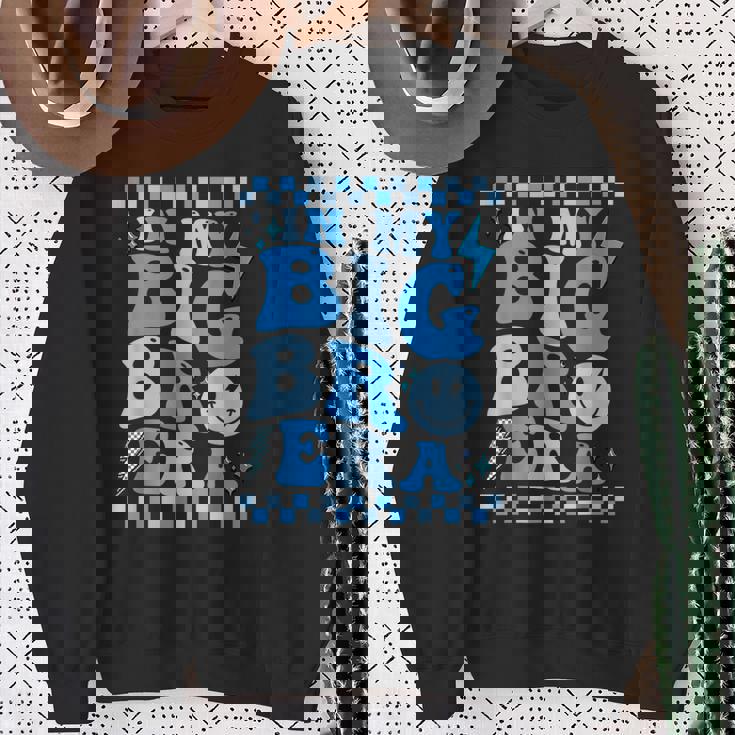 Big Bro In My Big Brother Era Pregnancy Announcement Boys Sweatshirt Gifts for Old Women