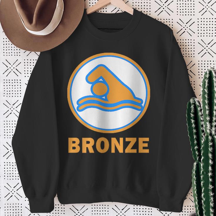 Bronze Prüfung Bestanden Swimming Badge Bronze Swimmer S Sweatshirt Geschenke für alte Frauen