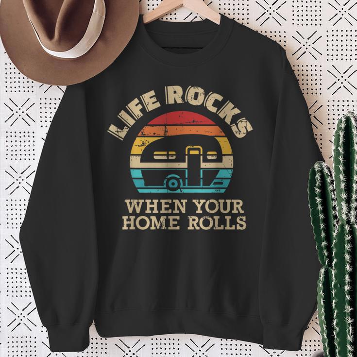 Camping Caravan Life Rocks Slogan Sweatshirt Geschenke für alte Frauen