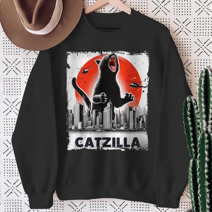 Catzilla Kitten And Cat Sweatshirt Geschenke für alte Frauen