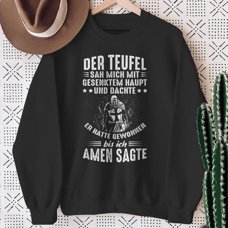 Der Devil Sah Mich Mit Gesenktem Haupt Bis Ich Amen Sagte Sweatshirt Geschenke für alte Frauen