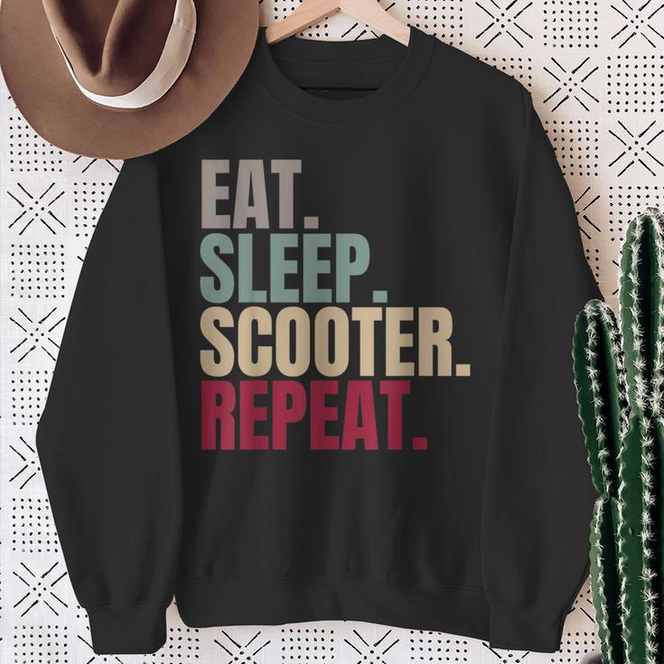 Eat Sleep Scooter Repeat Sweatshirt Geschenke für alte Frauen