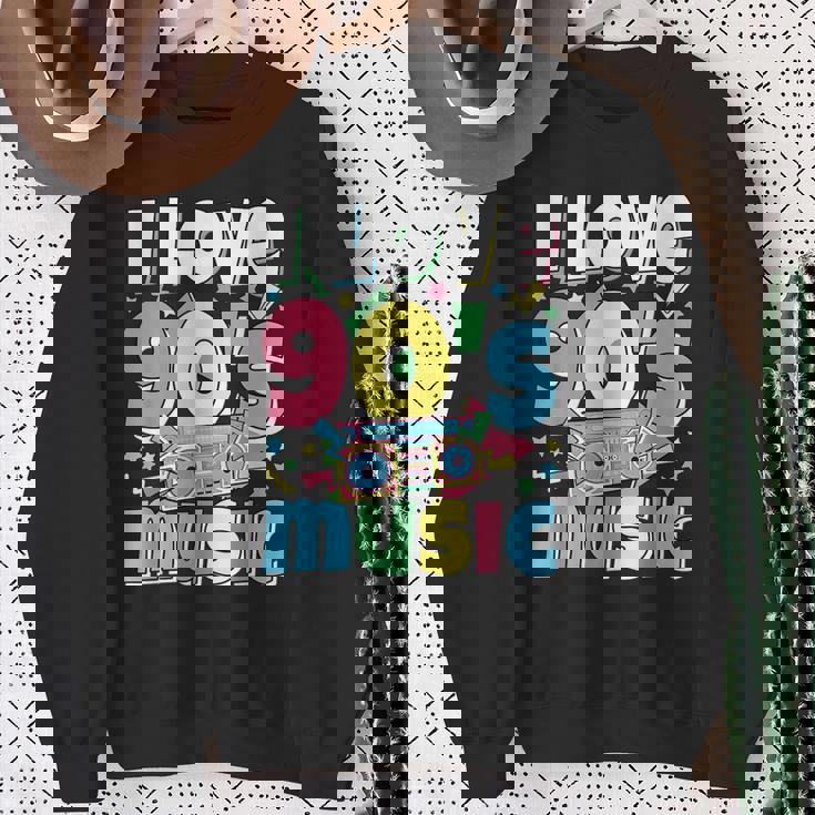 Me Encanta La Música De Los 90 Traje Retro Para Amantes De La Música De Los 90 Camisa de entrenamiento Regalos para ancianas