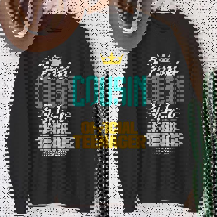 Fier Cousin D'un Adolescent Officiel Famille D'anniversaire Sweater e Cadeaux pour les femmes âgées