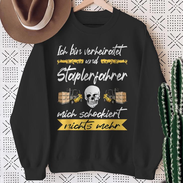 Forklift Ich Binerheiratet Und Forklift Driver Sweatshirt Geschenke für alte Frauen