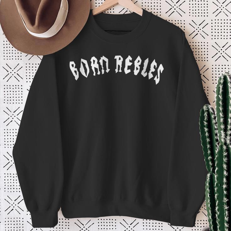 Fun Bei Born Rebles Sweatshirt Geschenke für alte Frauen