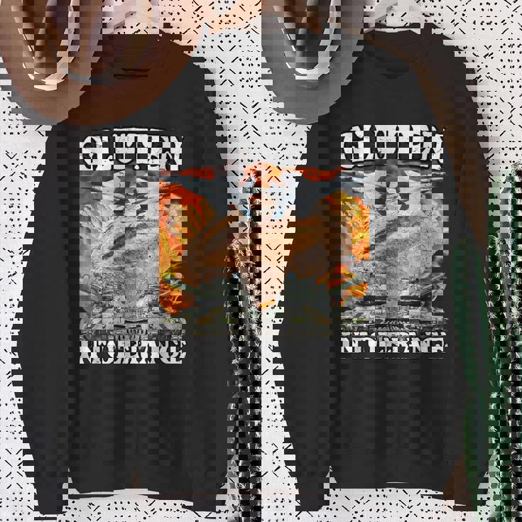 Intolleranza Al Glutine Divertente Meme Unhinged Felpa Regalos para ancianas