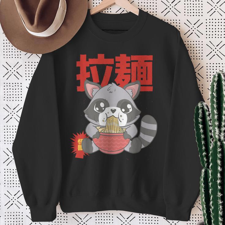 Kawaii Ramen Racoon Otaku Anime Manga Sweatshirt Geschenke für alte Frauen