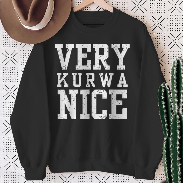 Very Kurwa Nice Poland Polska Polskieery Nice Sweatshirt Geschenke für alte Frauen