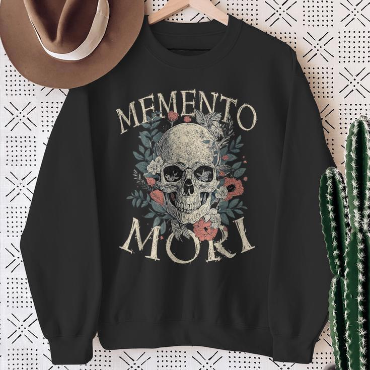 Latin Quotes Memento Mori Sweatshirt Geschenke für alte Frauen