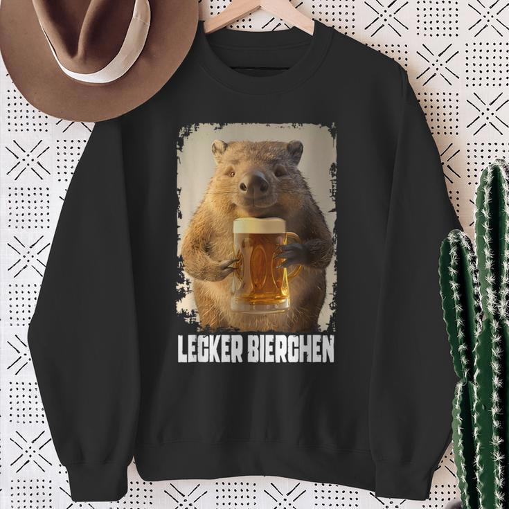 Lecker Bierchen Wombat Sweatshirt Geschenke für alte Frauen