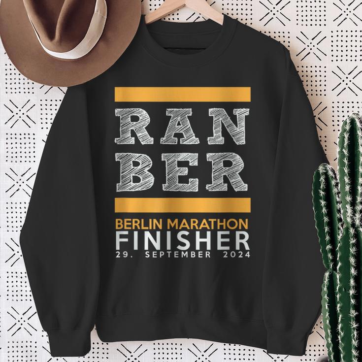 Marathon Berlin 2024 Finisher Sweatshirt Geschenke für alte Frauen