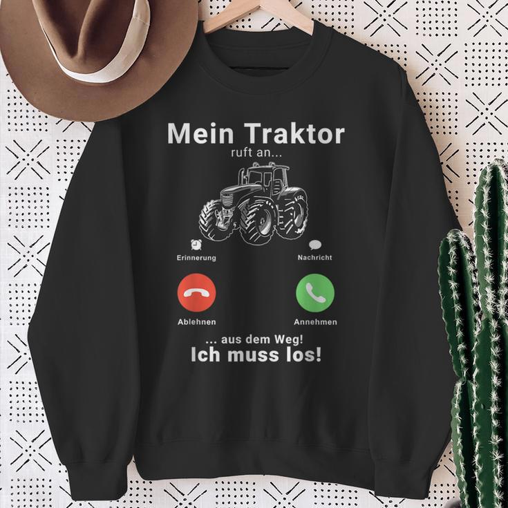 Mein Traktor Ruft An Traktorfahrer Farmer Bauer Tractor Sweatshirt Geschenke für alte Frauen