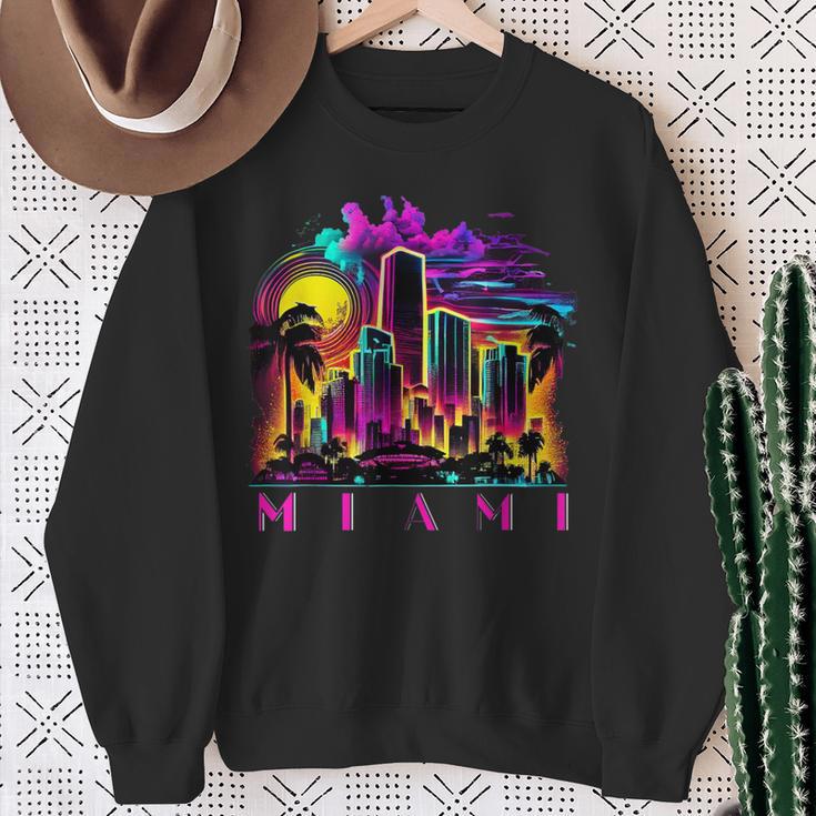 Miami Floridaibrant Colourful Miami Souvenir Sweatshirt Geschenke für alte Frauen