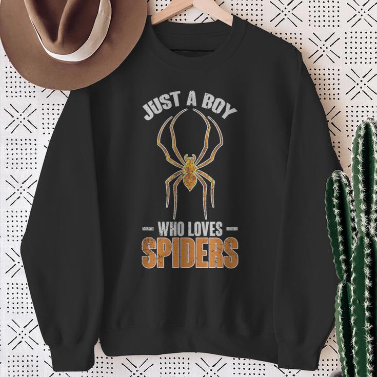 Nur Ein Junge Der Spinnen Liebt Arachnide Spider Sweatshirt Geschenke für alte Frauen