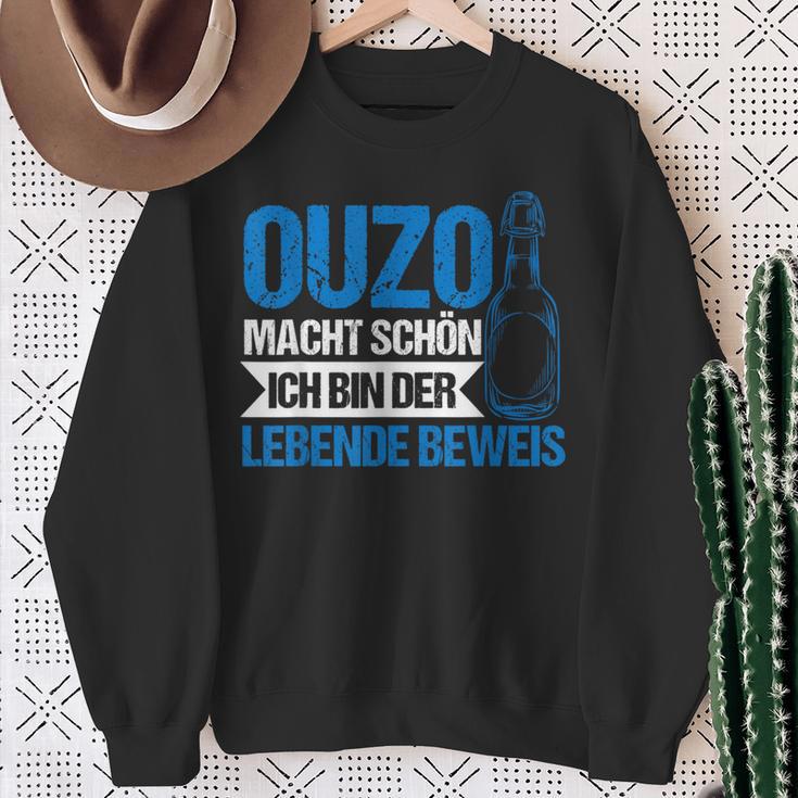 Ouzo Macht Schön Ich Bin Der Lebende Beweis Sweatshirt Geschenke für alte Frauen