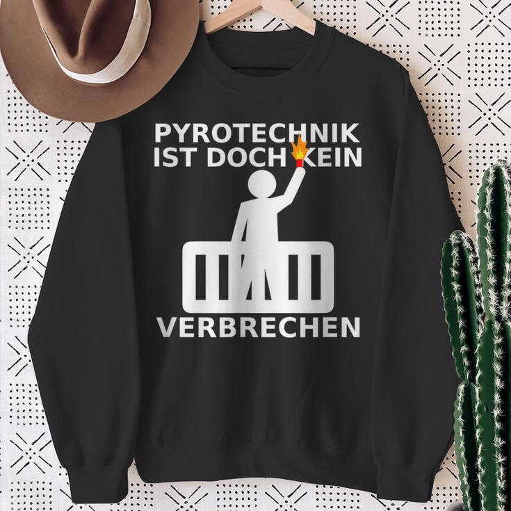 Pyrotechnik Ist Doch Keinerbrechen Balkon Ultra Meme Sweatshirt Geschenke für alte Frauen