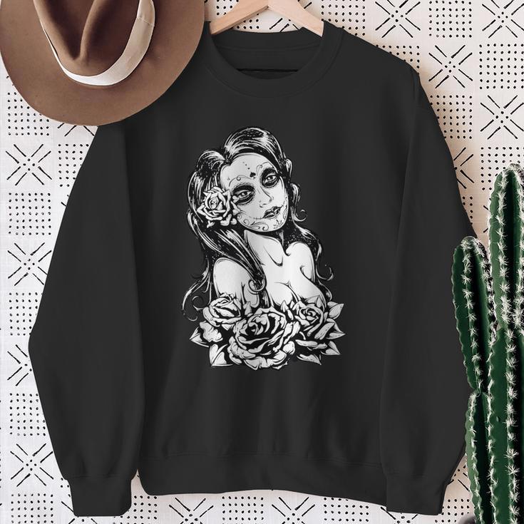 Retro Catrina I Retro Dia De Muertos I La Santísima Muerte Sweatshirt Geschenke für alte Frauen