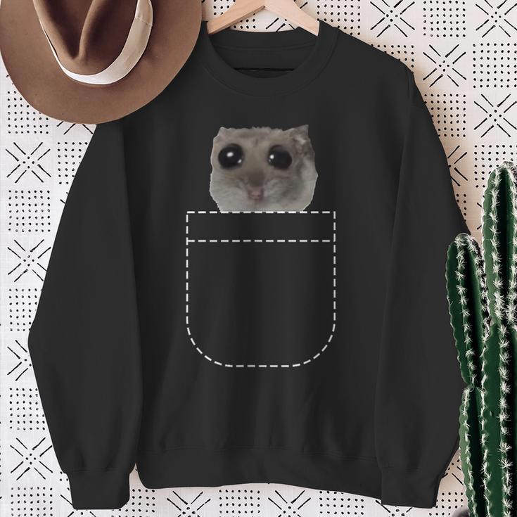 Sad Hamster Meme X Sad Hamster Meme Webcam Sweatshirt Geschenke für alte Frauen