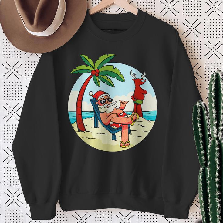 Santa Claus Reindeer Beach Swimming Trunks Palm Trees Christmas Sweatshirt Geschenke für alte Frauen