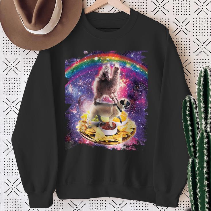 Space Cat Lama Pug Riding Nachos Sweatshirt Geschenke für alte Frauen