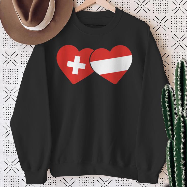 Swiss Flag Austria Flag Switzerland Austria Sweatshirt Geschenke für alte Frauen