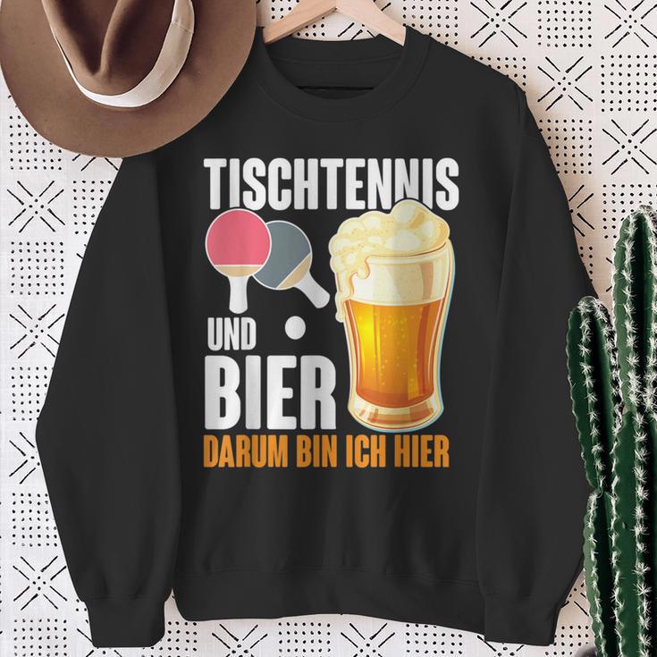 Tischtennis Und Bier Darum Bin Ich Hier Slogan Alcohol Sweatshirt Geschenke für alte Frauen