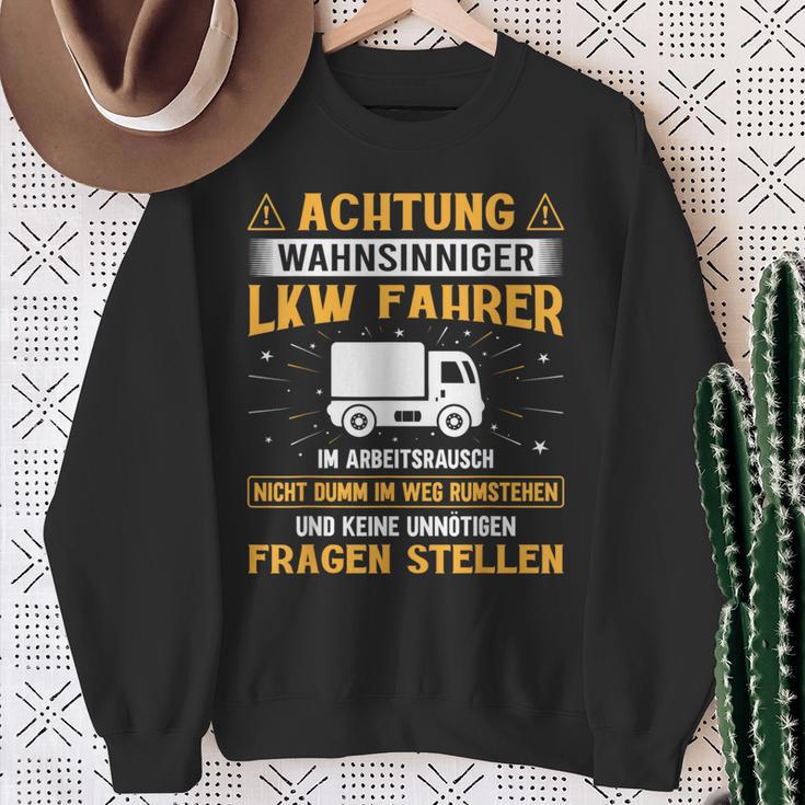 Truck Driver Achtung Insane Truck Driver Sweatshirt Geschenke für alte Frauen