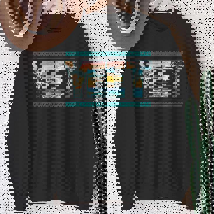 Vintage Retro Jey Yeet Ww Quotes Apparel Sweatshirt Gifts for Old Women