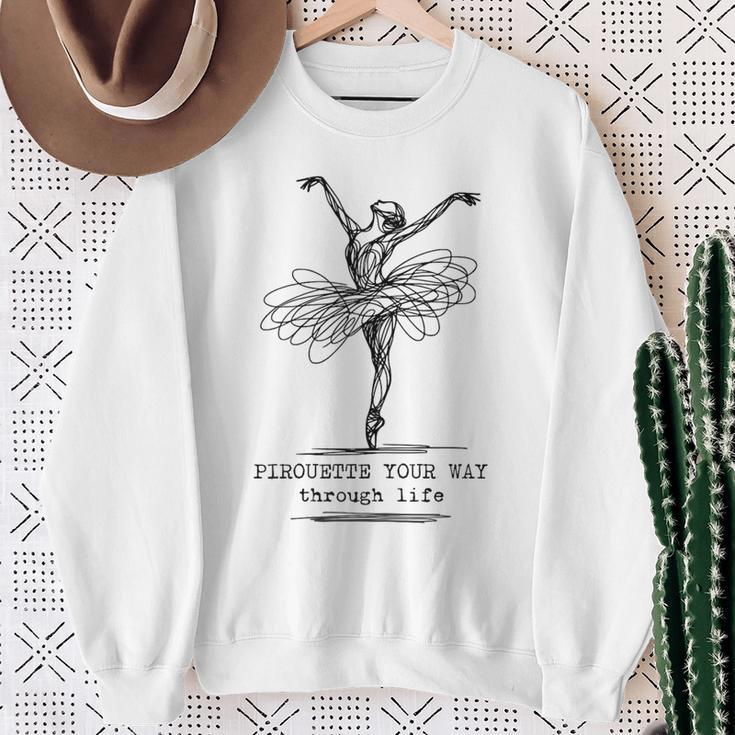 Ballet Dancer Ballerina Sweatshirt Geschenke für alte Frauen