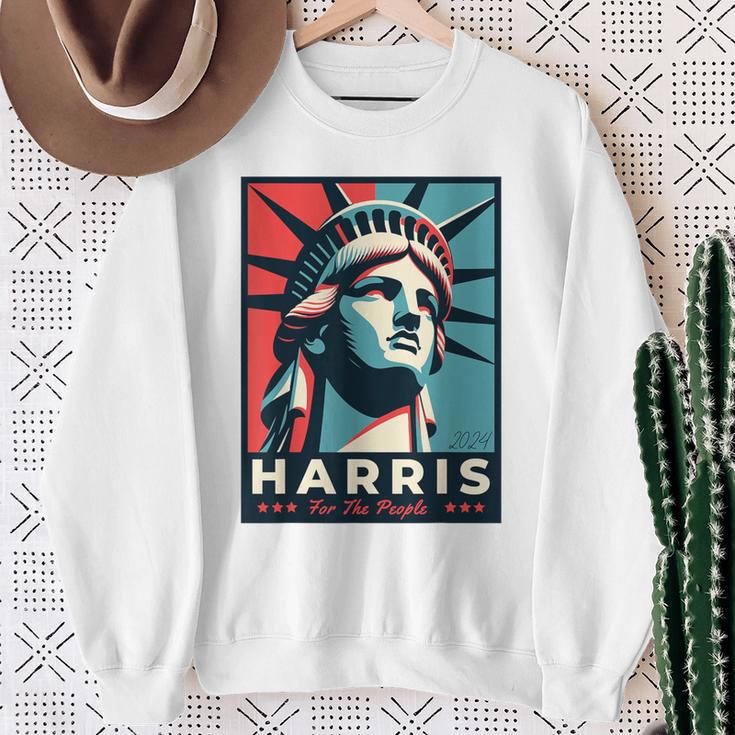 Kamala Harris 2024 Freiheitsstatue Repräsentiert Freiheit 2024 Sweatshirt Geschenke für alte Frauen