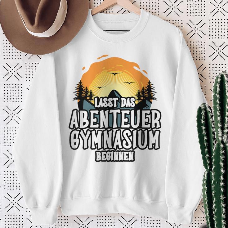 Lassen Das Abenteuer Gymnasium Beginn Gymnasium 5 Class Blue S Sweatshirt Geschenke für alte Frauen