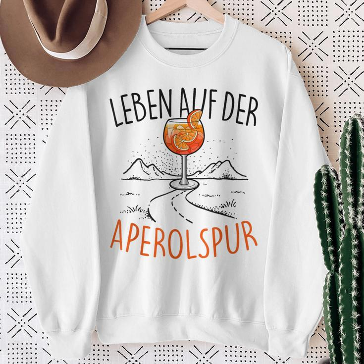 Leben Auf Der Aperolspur Official Spritz Club Aperollin' Sweatshirt Geschenke für alte Frauen