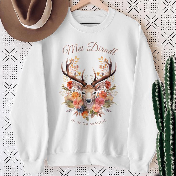 Mei Dirndl Is In Da Wäsch 2023 Sweatshirt Geschenke für alte Frauen