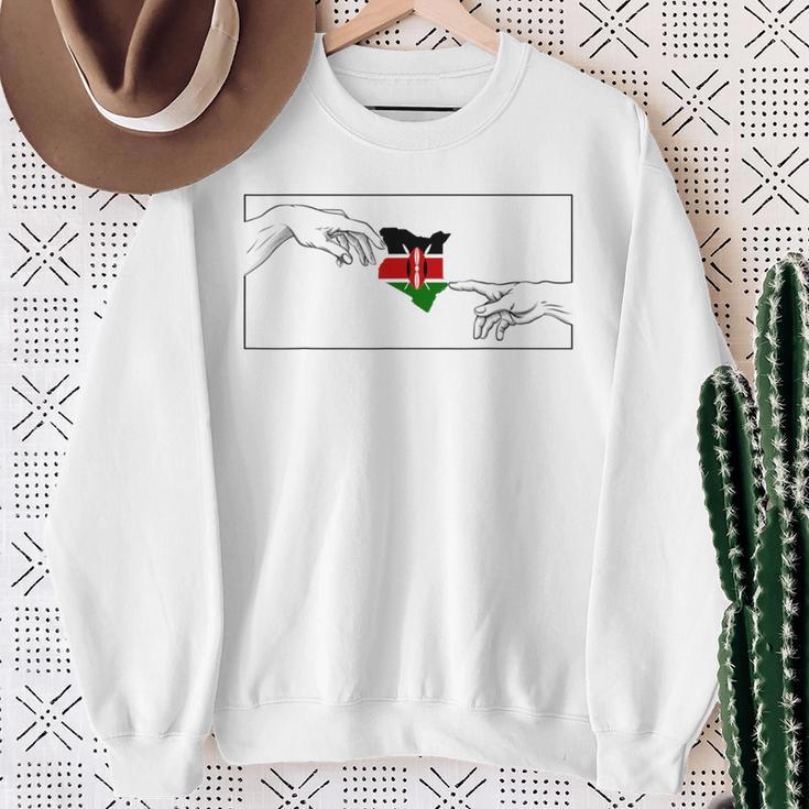 Silhouette Kenya Flag Michelangelo Hands Kenya Sweatshirt Geschenke für alte Frauen