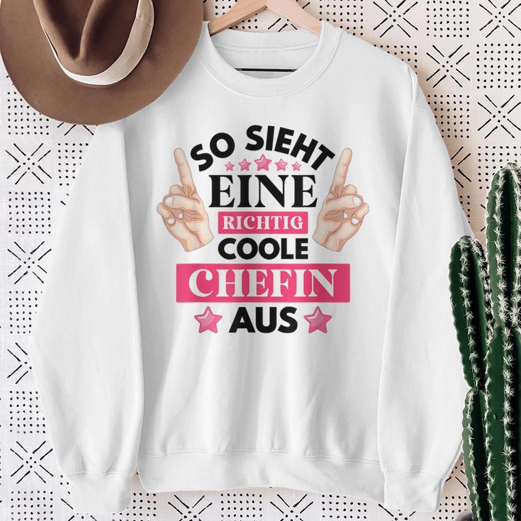 So Ssieht Eine Coole Chefin Aus Sweatshirt Geschenke für alte Frauen