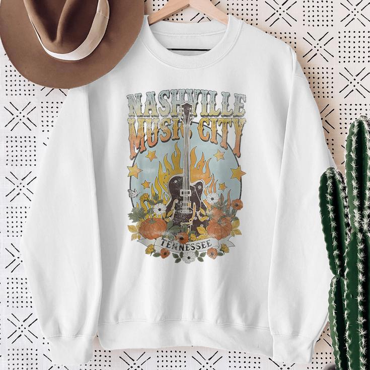 Souvenir From Nashville Tn Guitar Nashville Sweatshirt Geschenke für alte Frauen