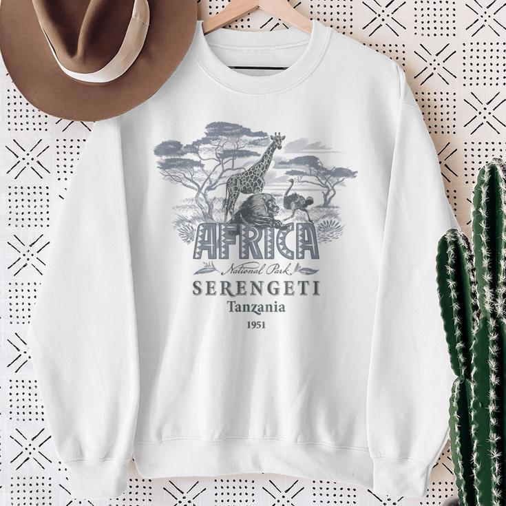 Travel Africa Tanzania Serengeti Ngorongoro Dar El Salaam Blue Sweatshirt Geschenke für alte Frauen