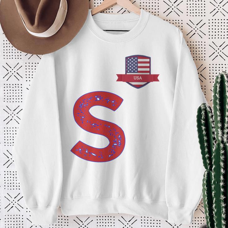 Usa Flag Letter S American Usa Red Sweatshirt Geschenke für alte Frauen