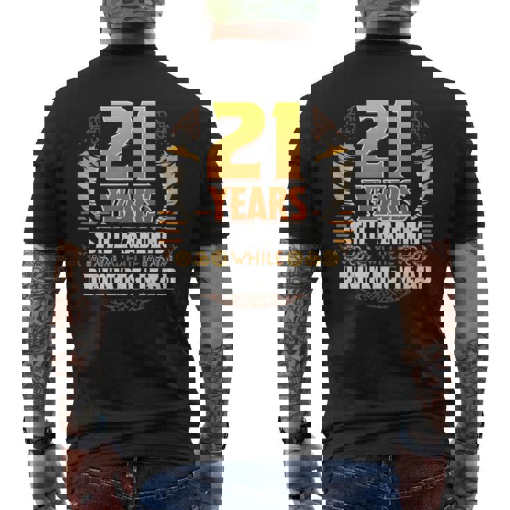 21 Years Still Raiding While Drinking Mead 21Th Birthday T-shirt da uomo con stampa posteriore